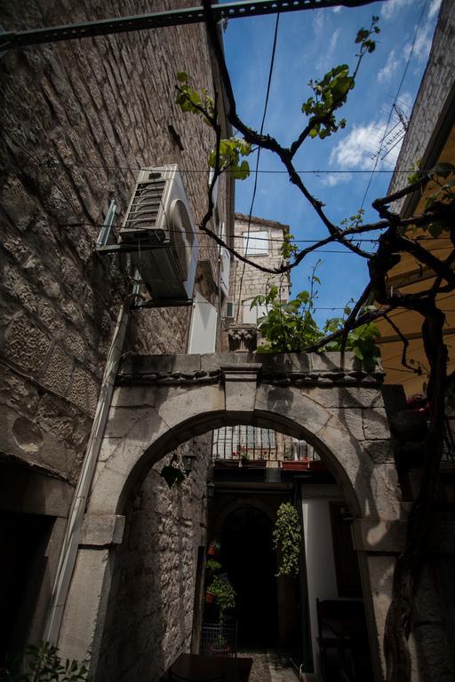 Apartment Tin Trogir Buitenkant foto